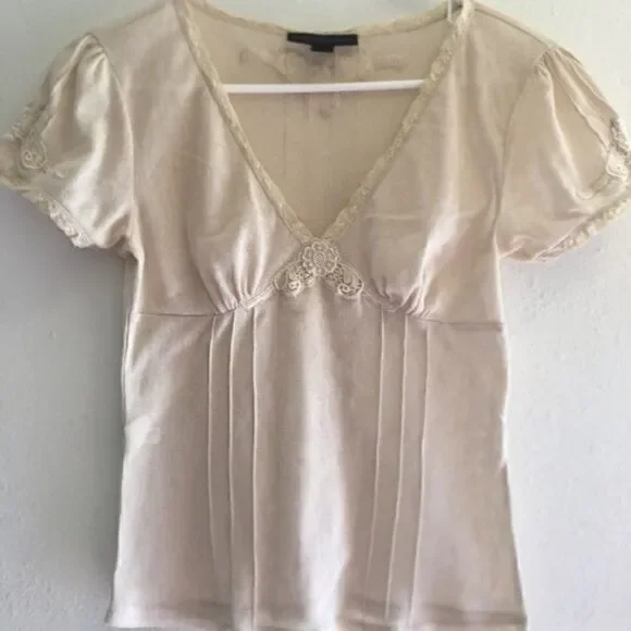 Vintage Y2K Delicate Scalloped Lace Ivory Pleated Romantic Blouse - Picture 10 of 13